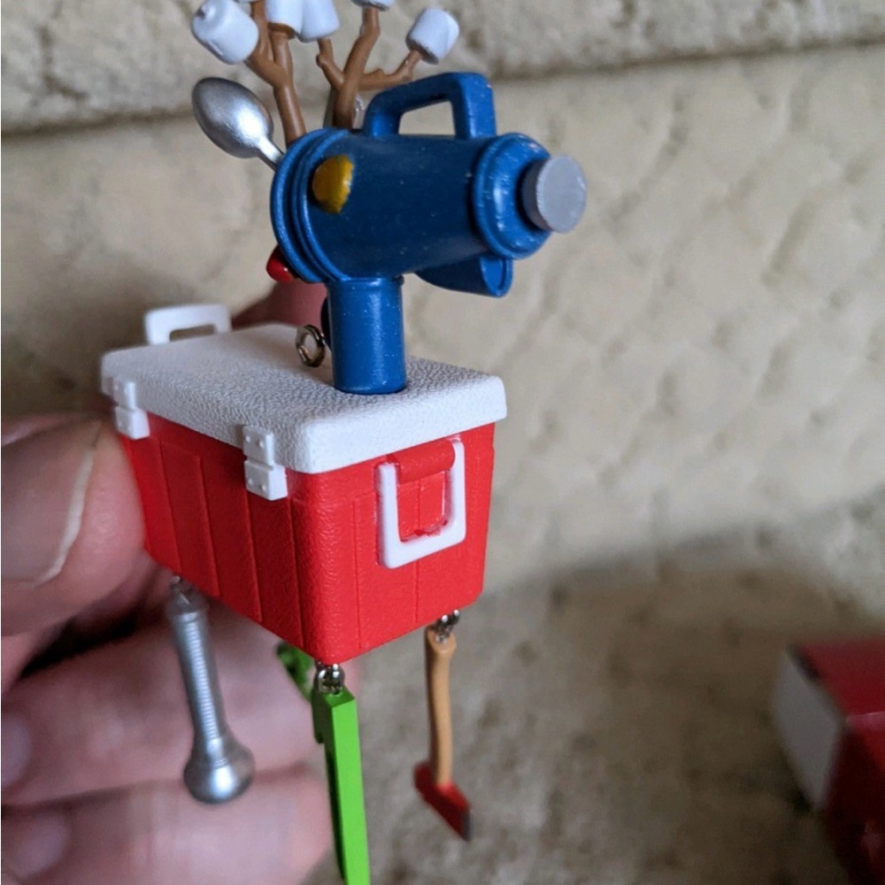 Hallmark Keepsake 2021 Limited Edition “Camping Deer” Ornament